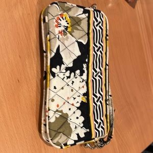 Vera Bradley Wristlet Dogwood Pattern (retired).